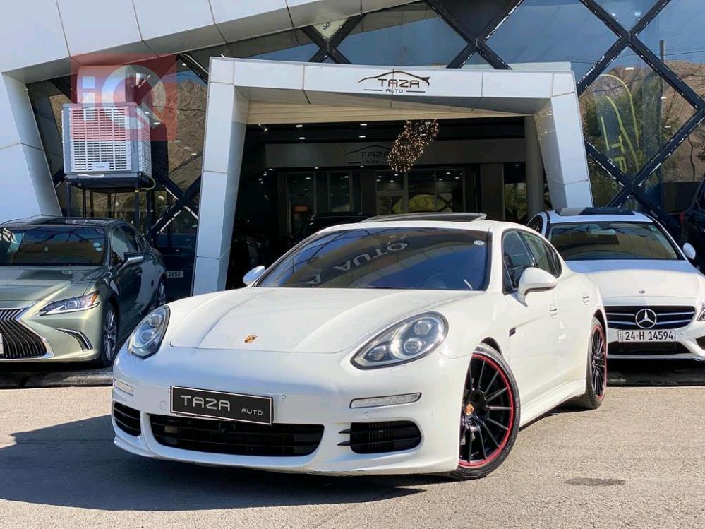 Porsche Panamera